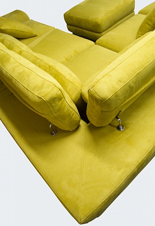 Желтый диван Boomer